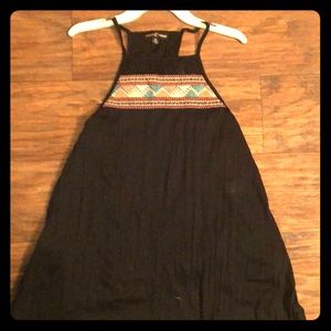 Like new!! Almost famous tank top! Great quality